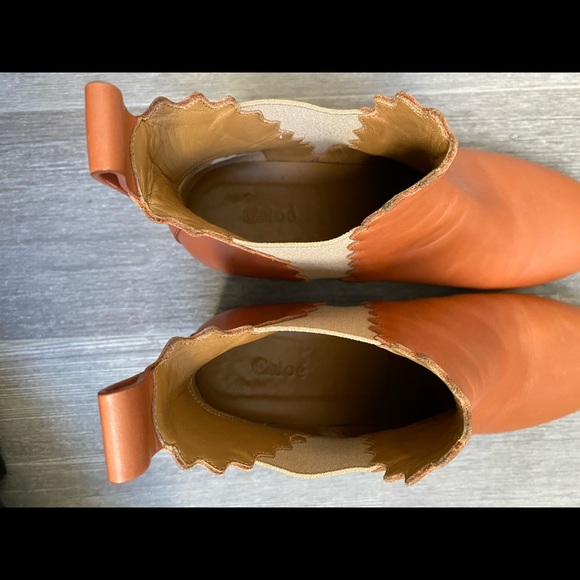 Chloe Camel Leather boots. - Picture 8 of 8